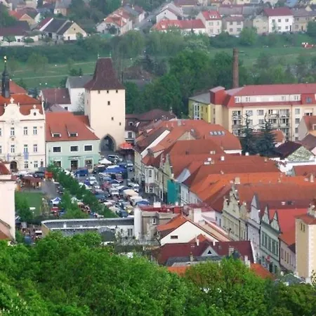 아파트 4 Guests Apartment,15 Min From Prague Airport,near Golf *